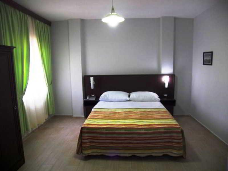 5 Tirana