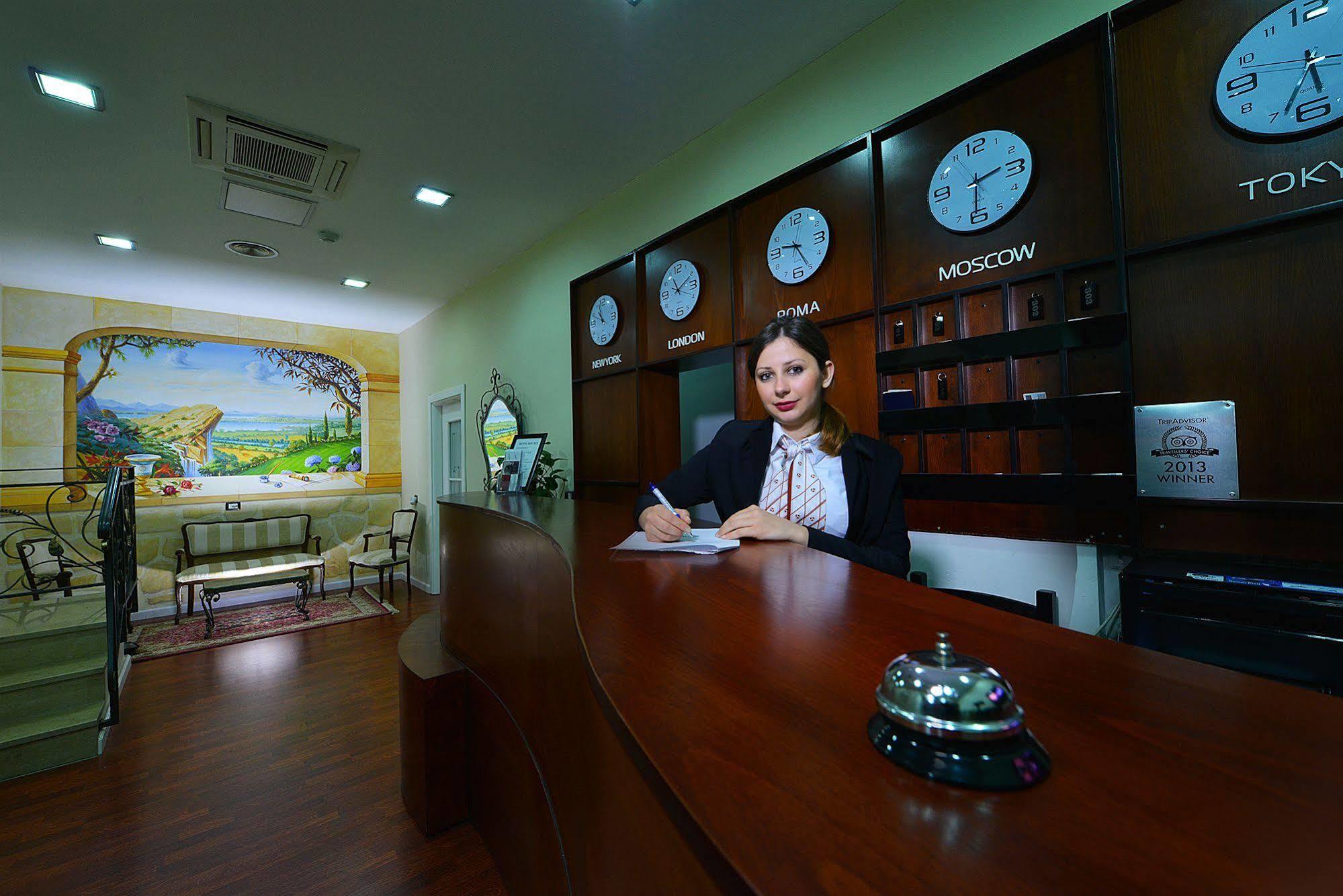 5 Hotel 3*